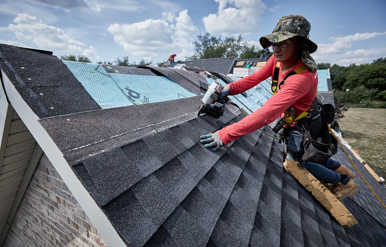 Timberline® ArmorShield II Shingles are made with our proprietary SBS-modified asphalt formulation and pass UL's toughest impact-resistance test—UL 2218 Class 4.