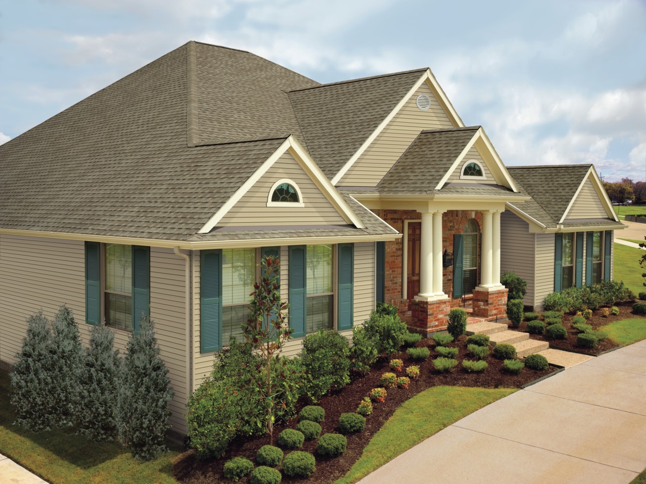 neutral home image Neutral home image with Timberline Natural Shadow roof