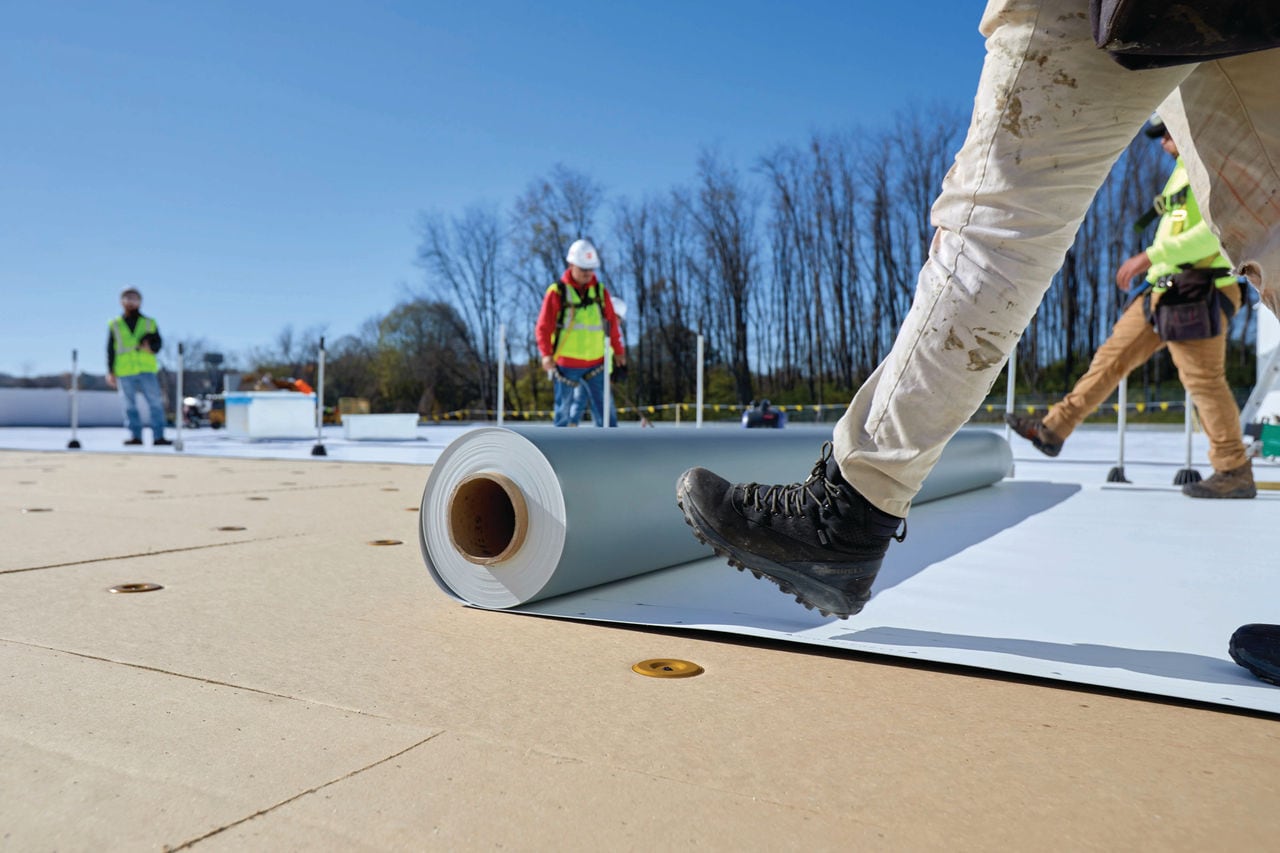 Understanding Smooth vs. Fleece-Back TPO Roofing Membranes